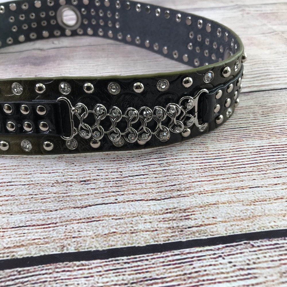 Blinged Out Ombré Patent Belt - Picture 12 of 14